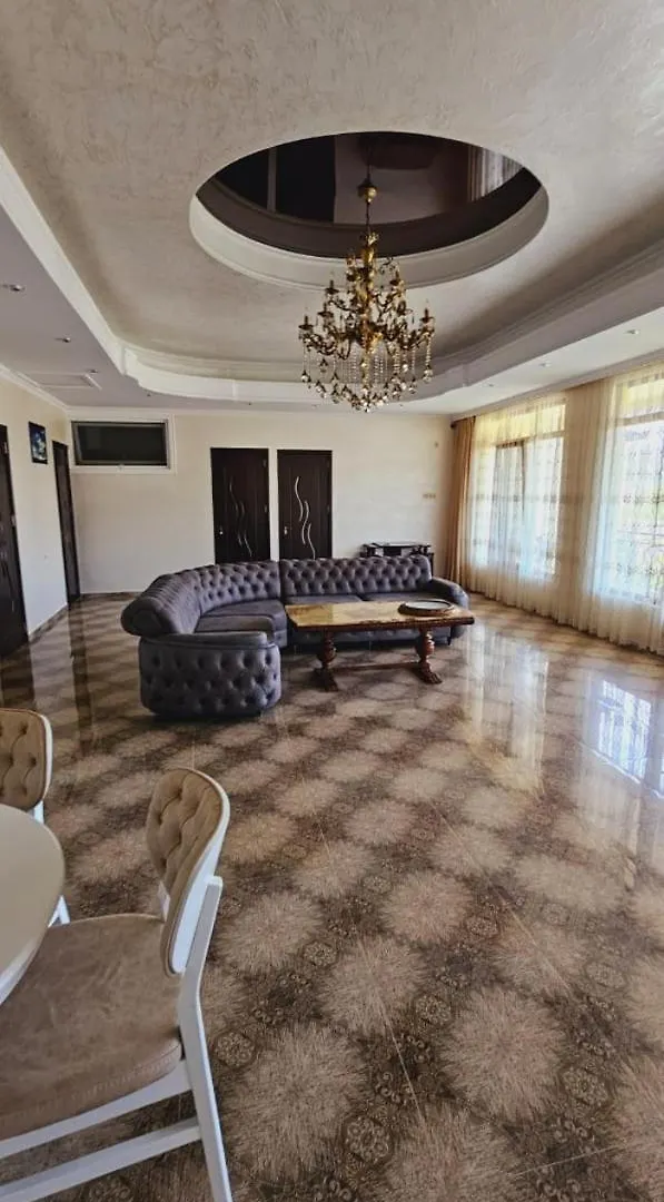 Guest House Vitali ゴニオ ホームステイ